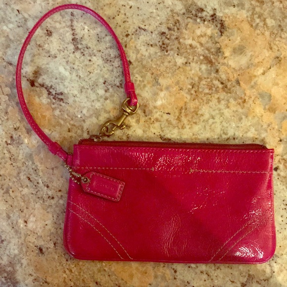 Coach wristlet - Picture 1 of 1